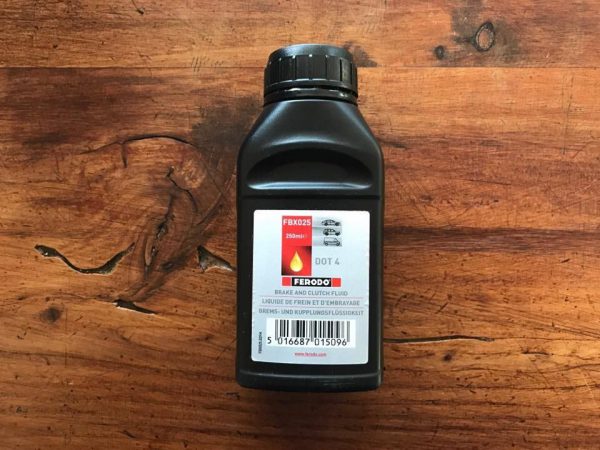 Oleo travões DOT 4 250 ML